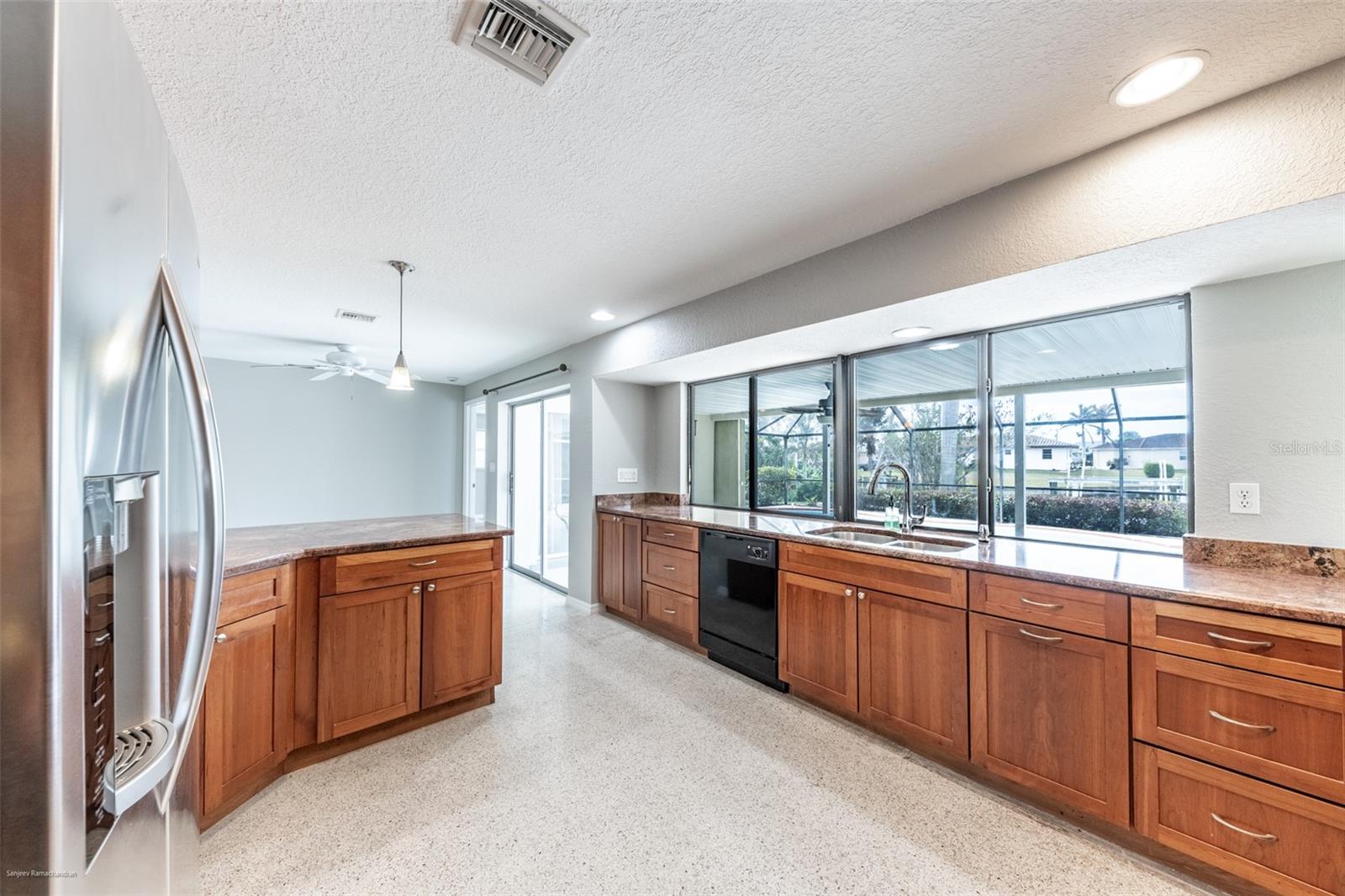 2429 AQUI ESTA DR, PUNTA GORDA, FL, 33950