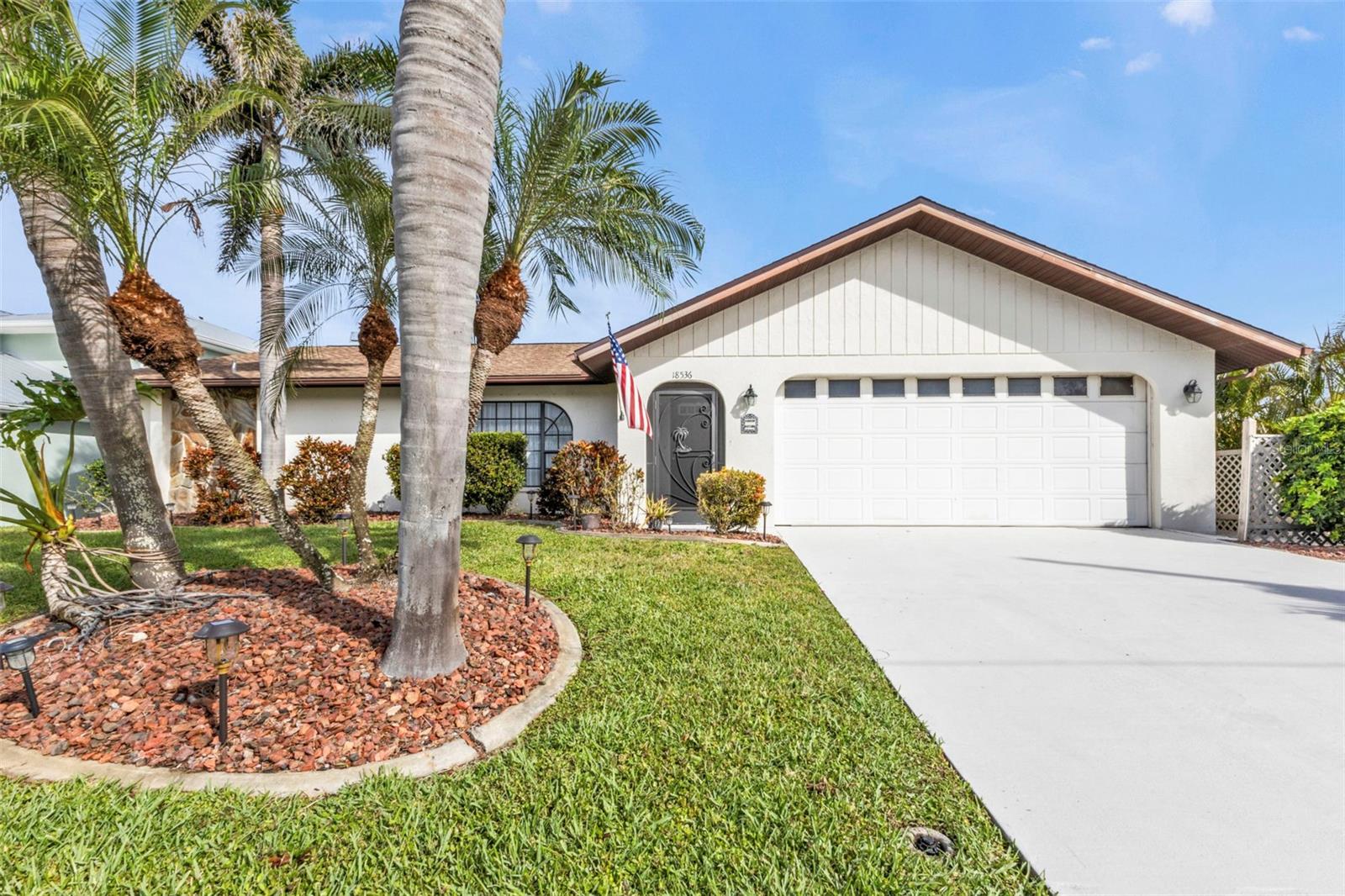 18536 ALPHONSE CIR, PORT CHARLOTTE, FL, 33948