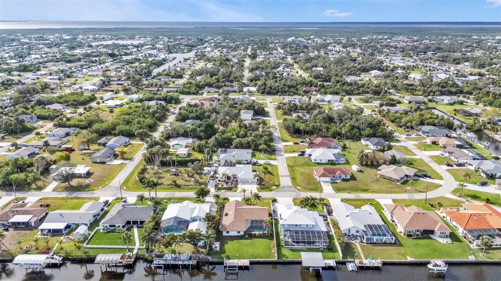 18536 ALPHONSE CIR, PORT CHARLOTTE, FL, 33948