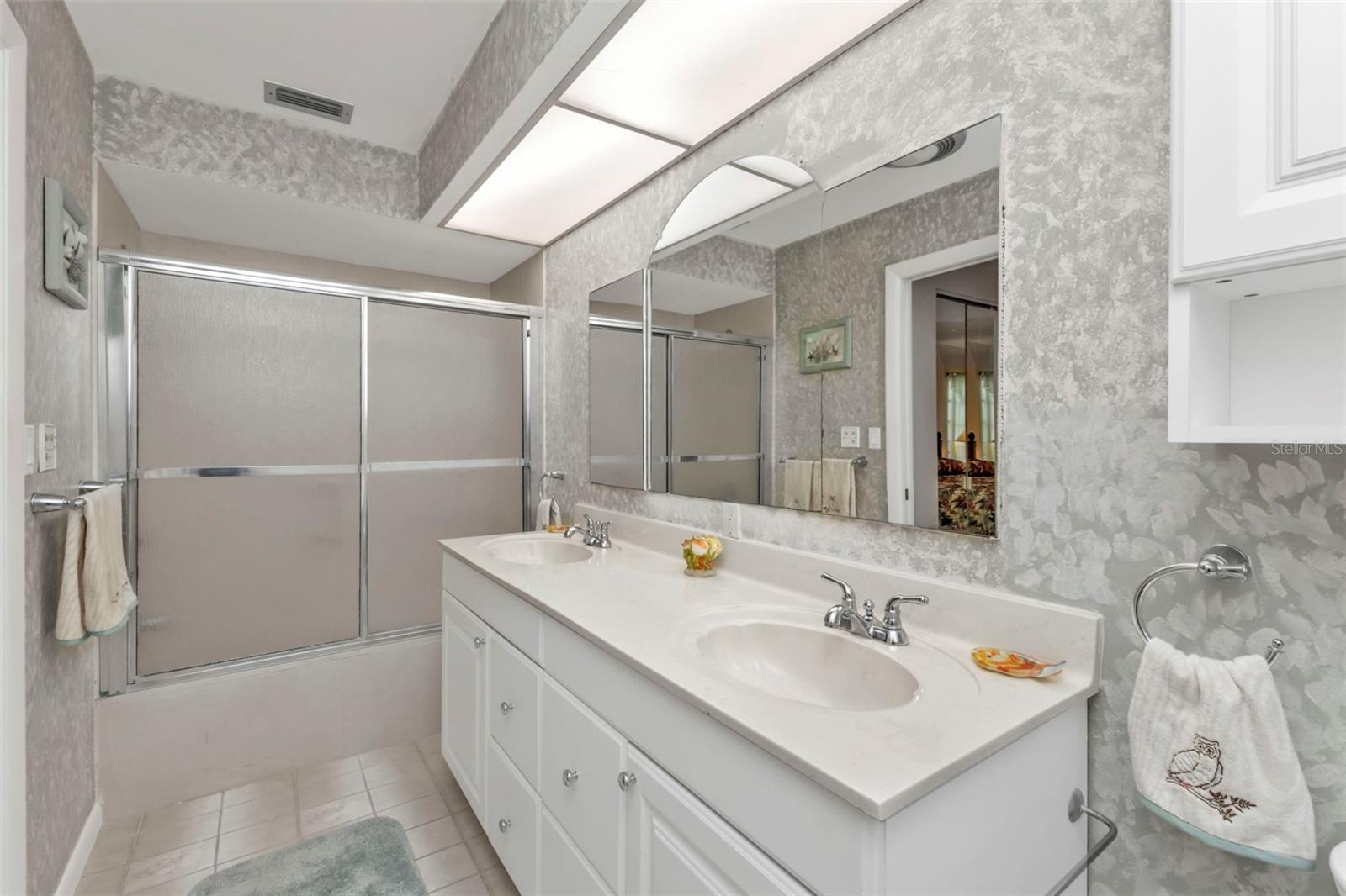 18536 ALPHONSE CIR, PORT CHARLOTTE, FL, 33948