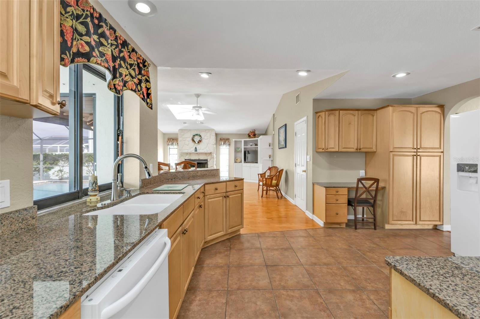 18536 ALPHONSE CIR, PORT CHARLOTTE, FL, 33948