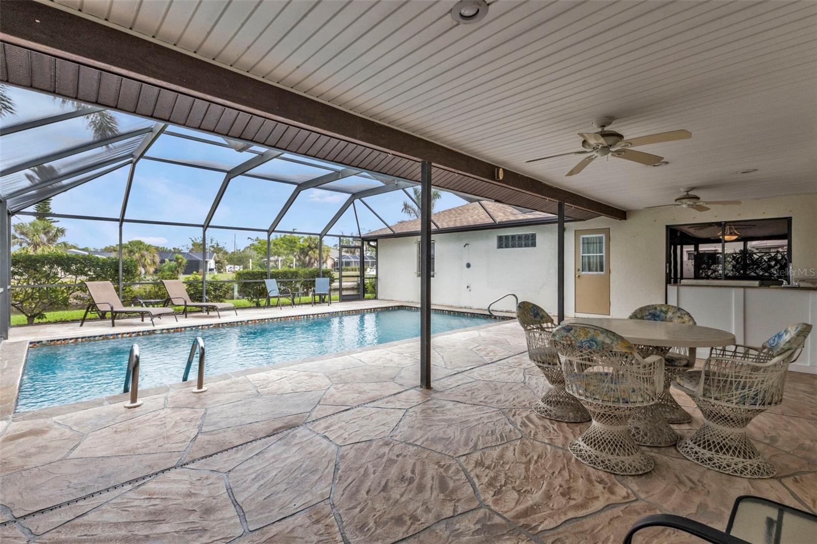 18536 ALPHONSE CIR, PORT CHARLOTTE, FL, 33948