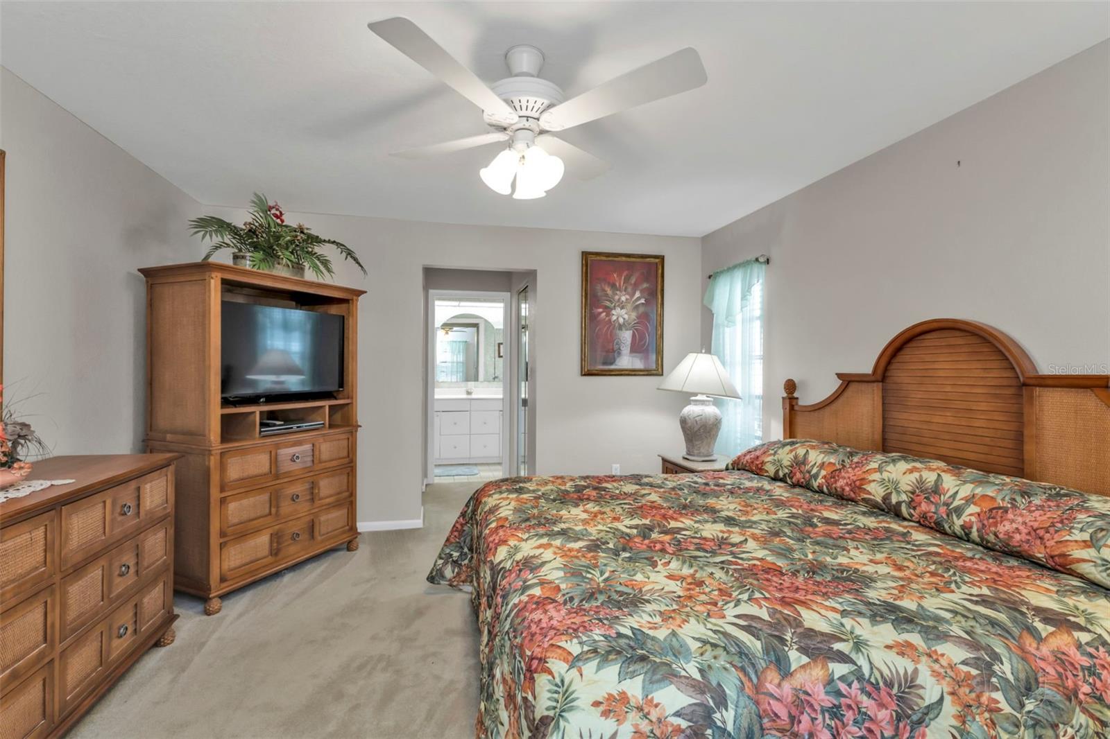 18536 ALPHONSE CIR, PORT CHARLOTTE, FL, 33948