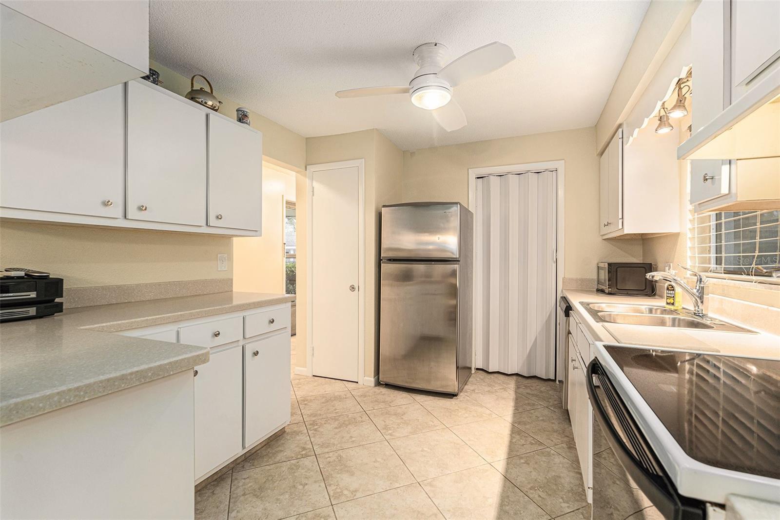 11200 102ND AVE #16, SEMINOLE, FL, 33778