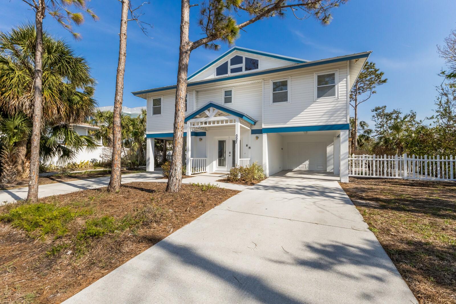527 MAGNOLIA AVE, ANNA MARIA, FL, 34216