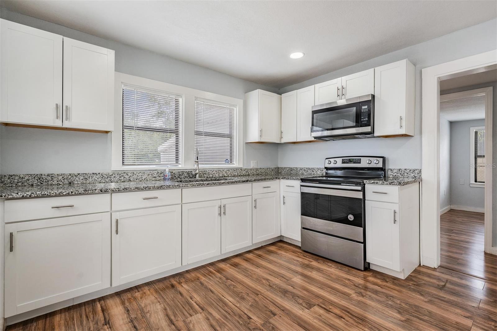 3620 E SHADOWLAWN AVE, TAMPA, FL, 33610