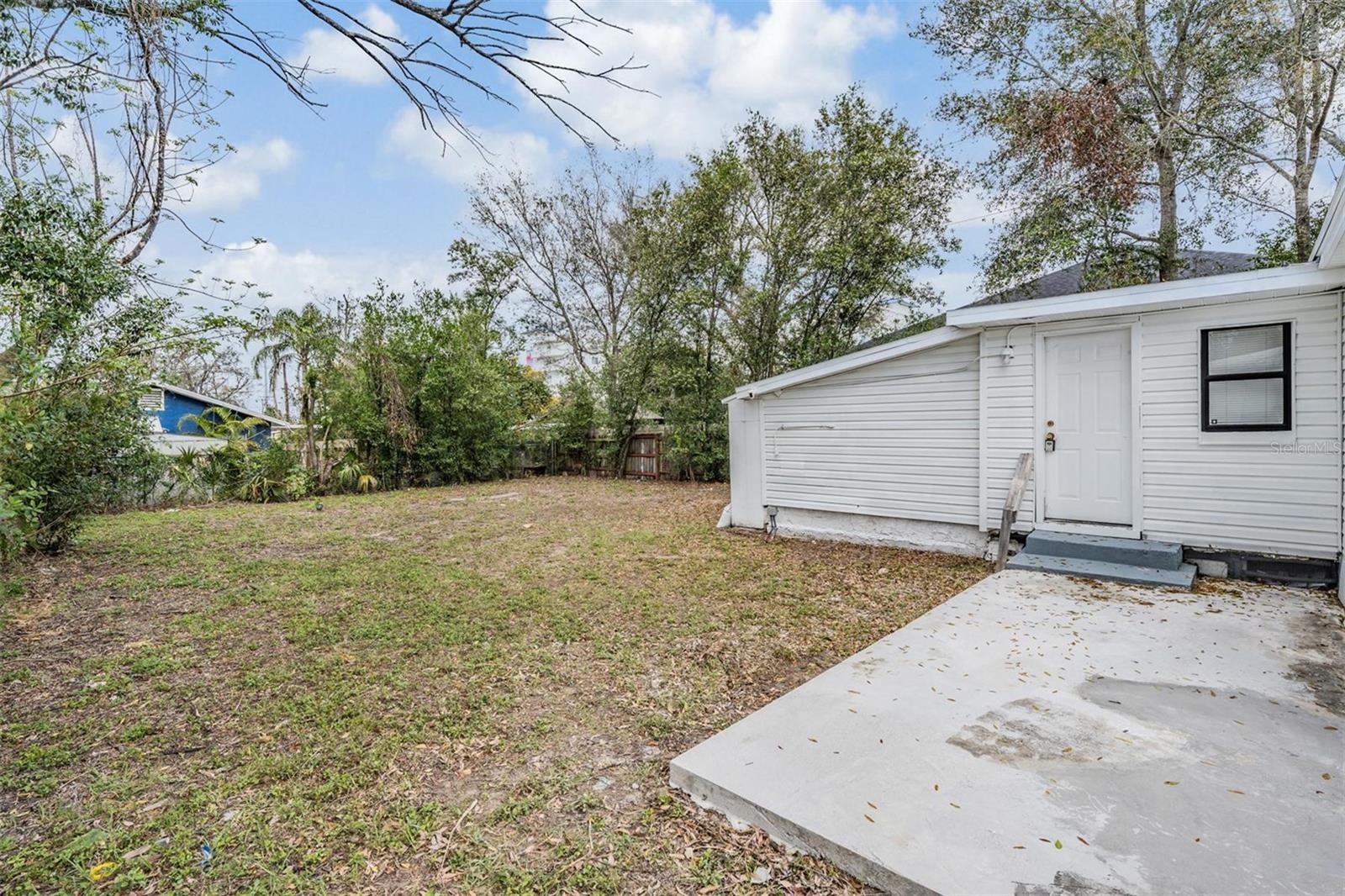 3620 E SHADOWLAWN AVE, TAMPA, FL, 33610