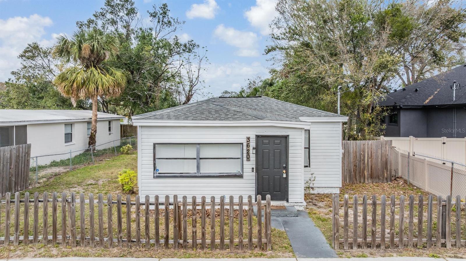3620 E SHADOWLAWN AVE, TAMPA, FL, 33610