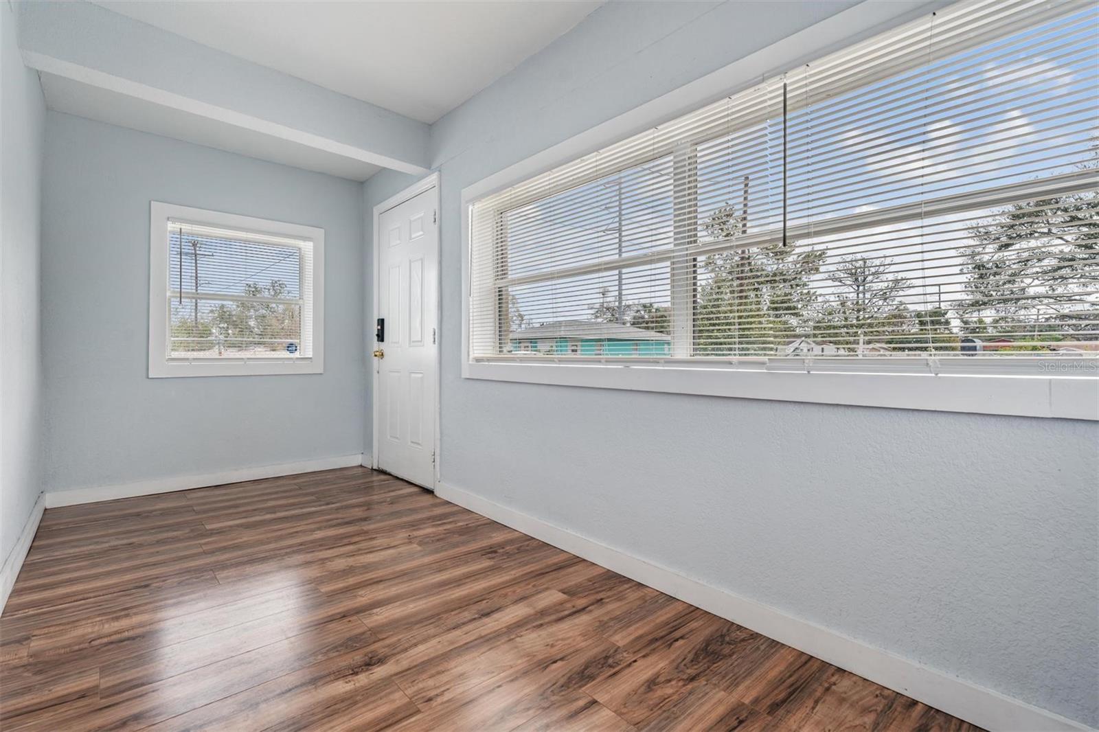3620 E SHADOWLAWN AVE, TAMPA, FL, 33610
