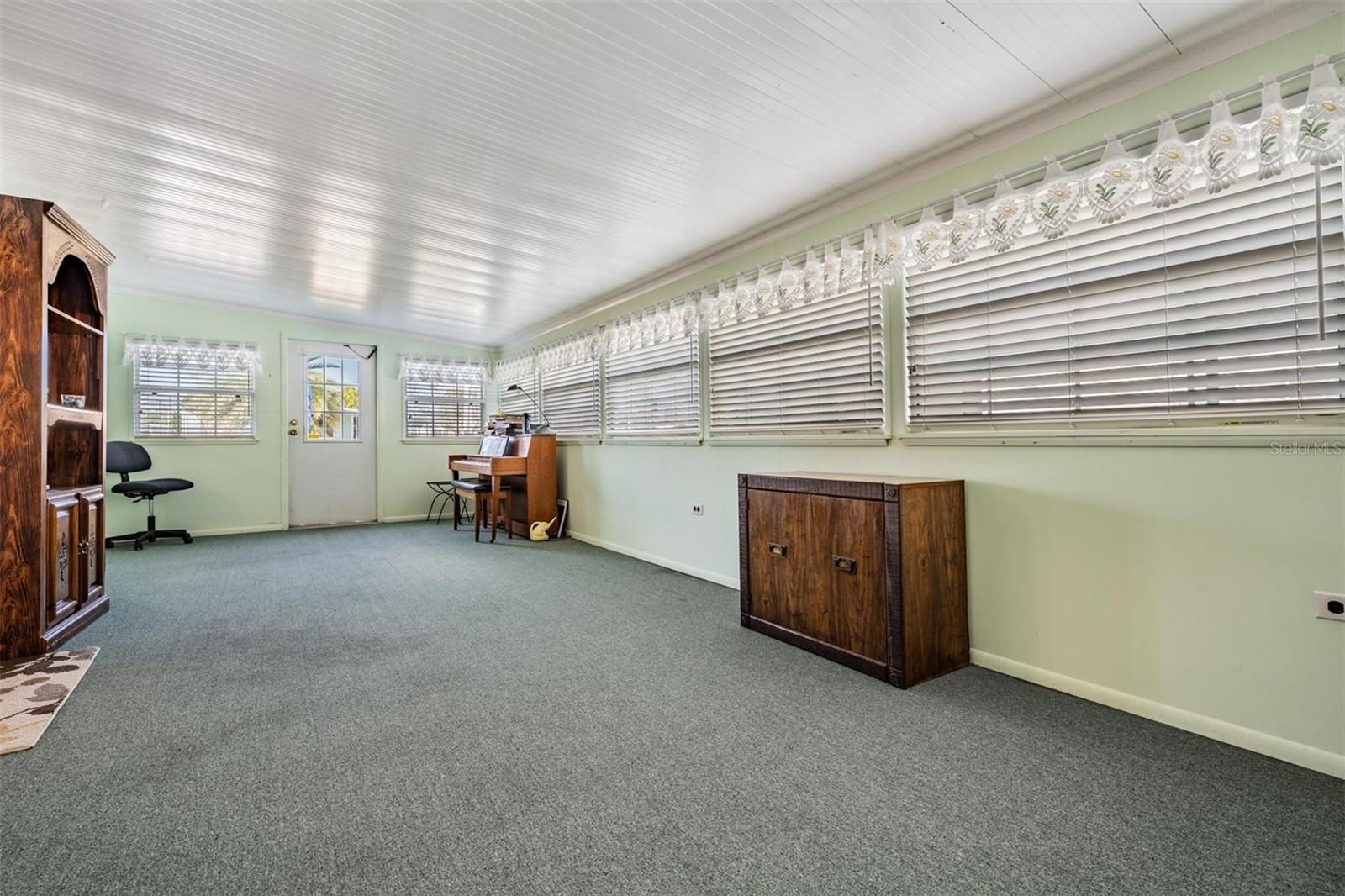 36936 KAY AVE, ZEPHYRHILLS, FL, 33542