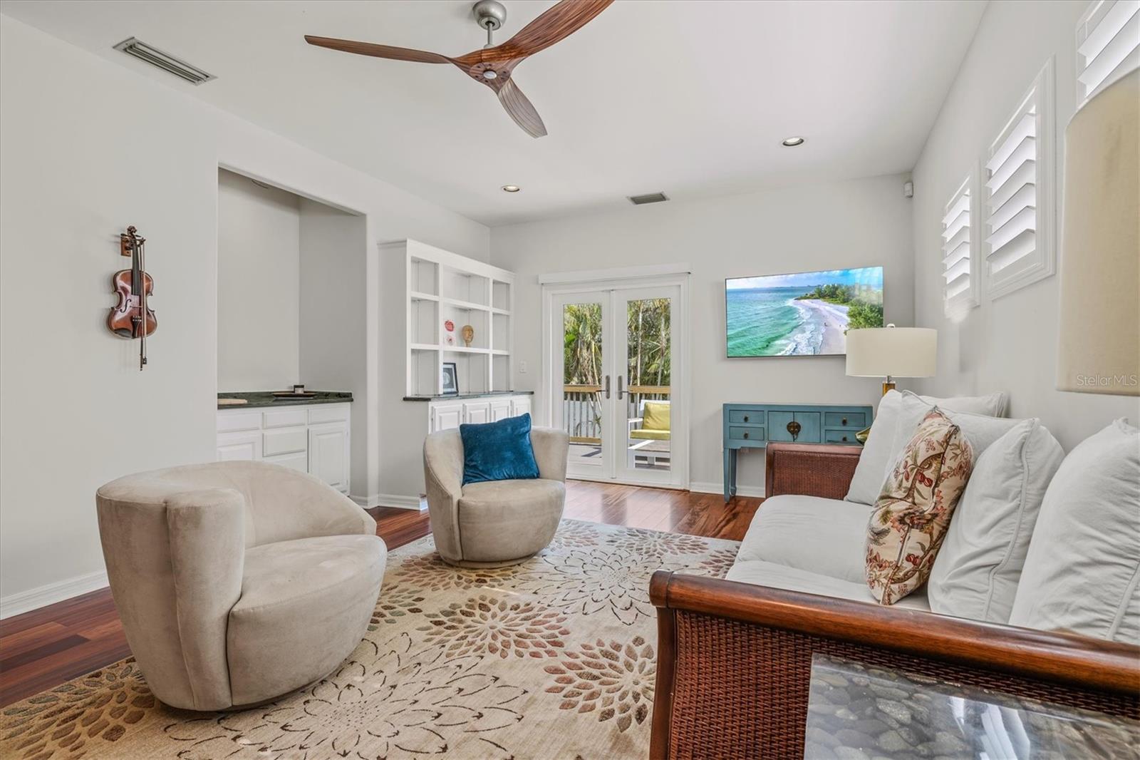 4117 ROBERTS POINT CIR, SARASOTA, FL, 34242