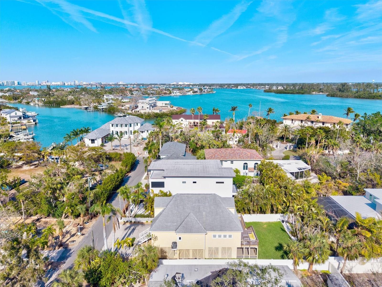 4117 ROBERTS POINT CIR, SARASOTA, FL, 34242