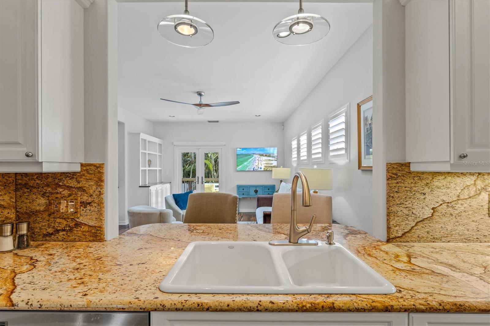 4117 ROBERTS POINT CIR, SARASOTA, FL, 34242