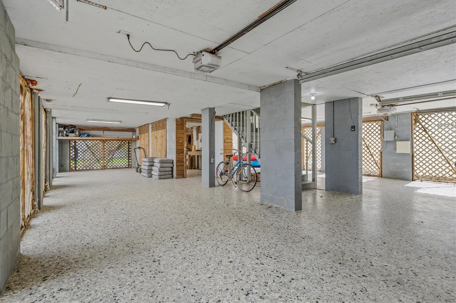 4117 ROBERTS POINT CIR, SARASOTA, FL, 34242