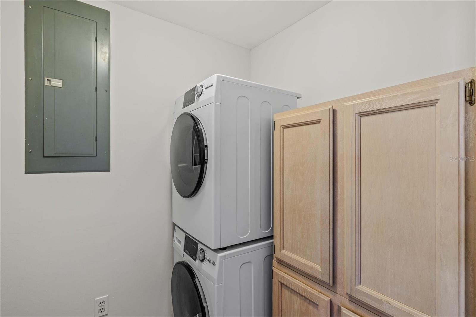 4117 ROBERTS POINT CIR, SARASOTA, FL, 34242