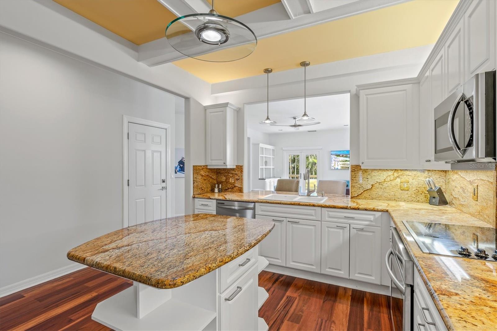 4117 ROBERTS POINT CIR, SARASOTA, FL, 34242