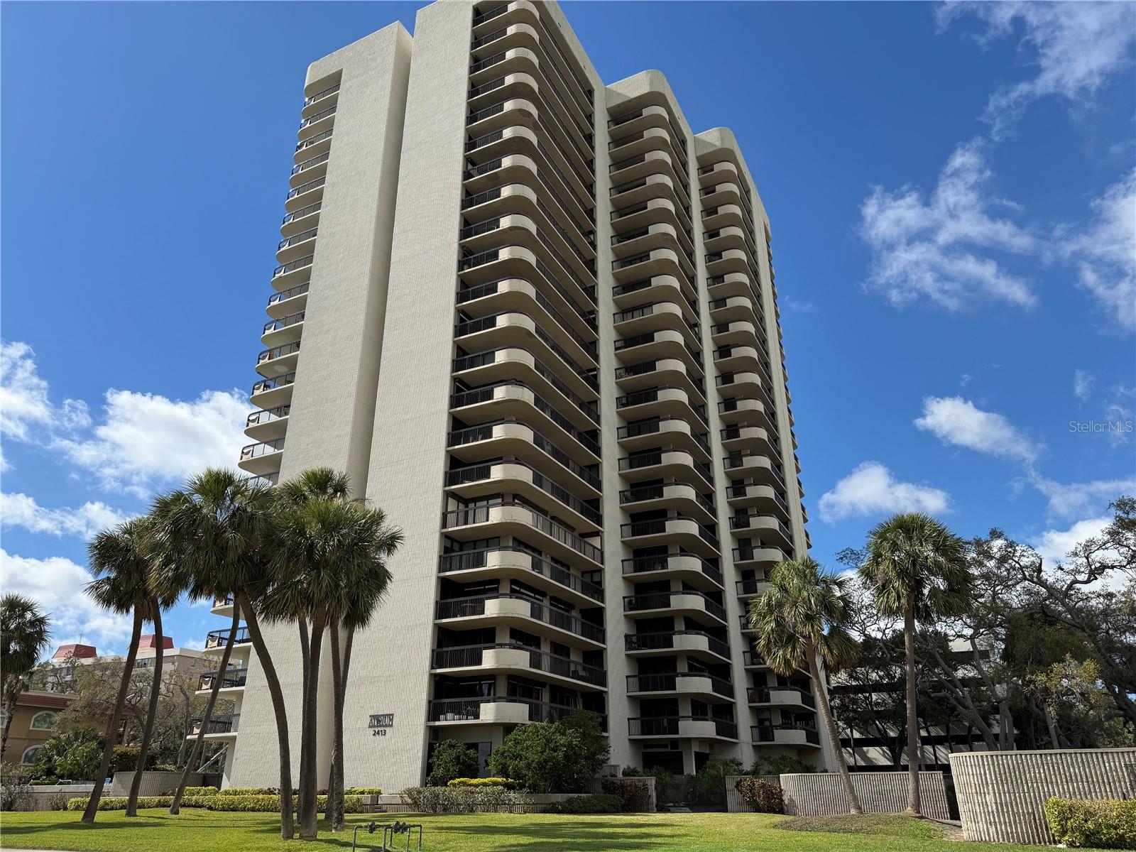 2413 BAYSHORE BLVD #205, TAMPA, FL, 33629