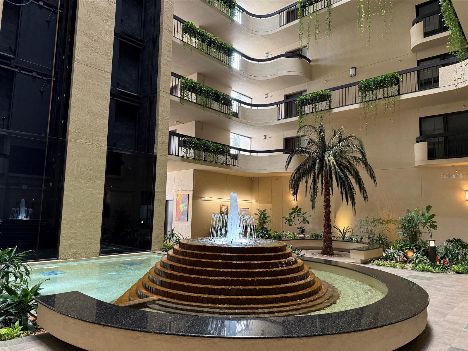 2413 BAYSHORE BLVD #205, TAMPA, FL, 33629