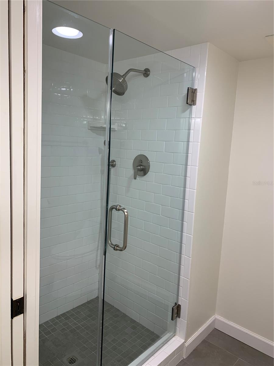 2413 BAYSHORE BLVD #205, TAMPA, FL, 33629