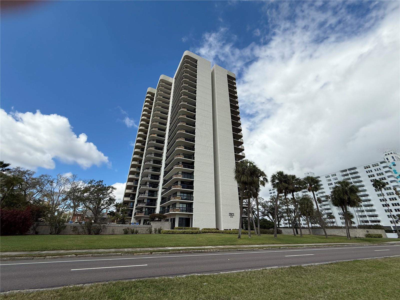 2413 BAYSHORE BLVD #205, TAMPA, FL, 33629