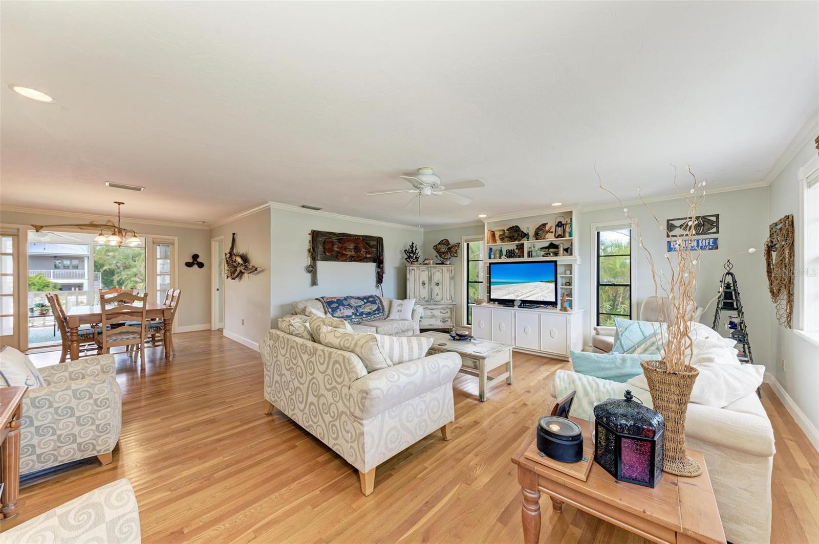 526 LOQUAT DR, ANNA MARIA, FL, 34216