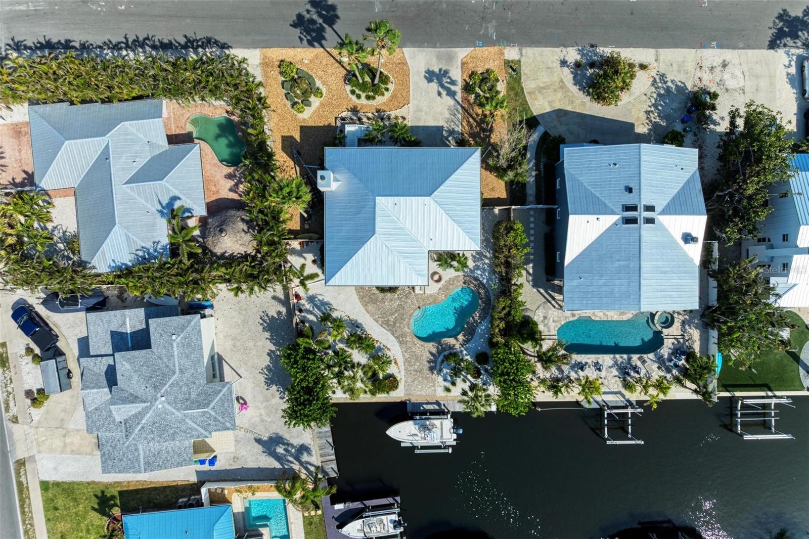 526 LOQUAT DR, ANNA MARIA, FL, 34216