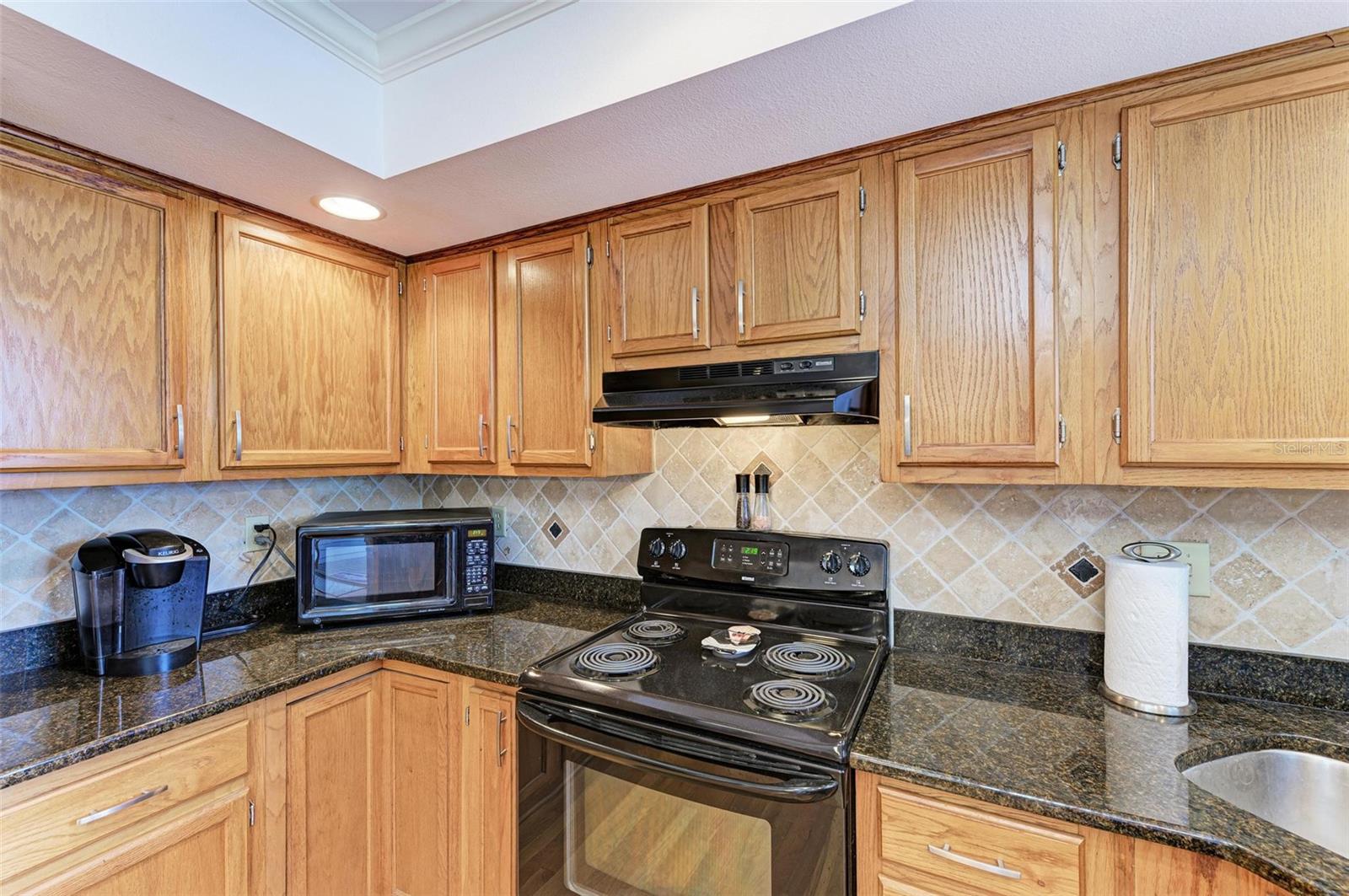 526 LOQUAT DR, ANNA MARIA, FL, 34216
