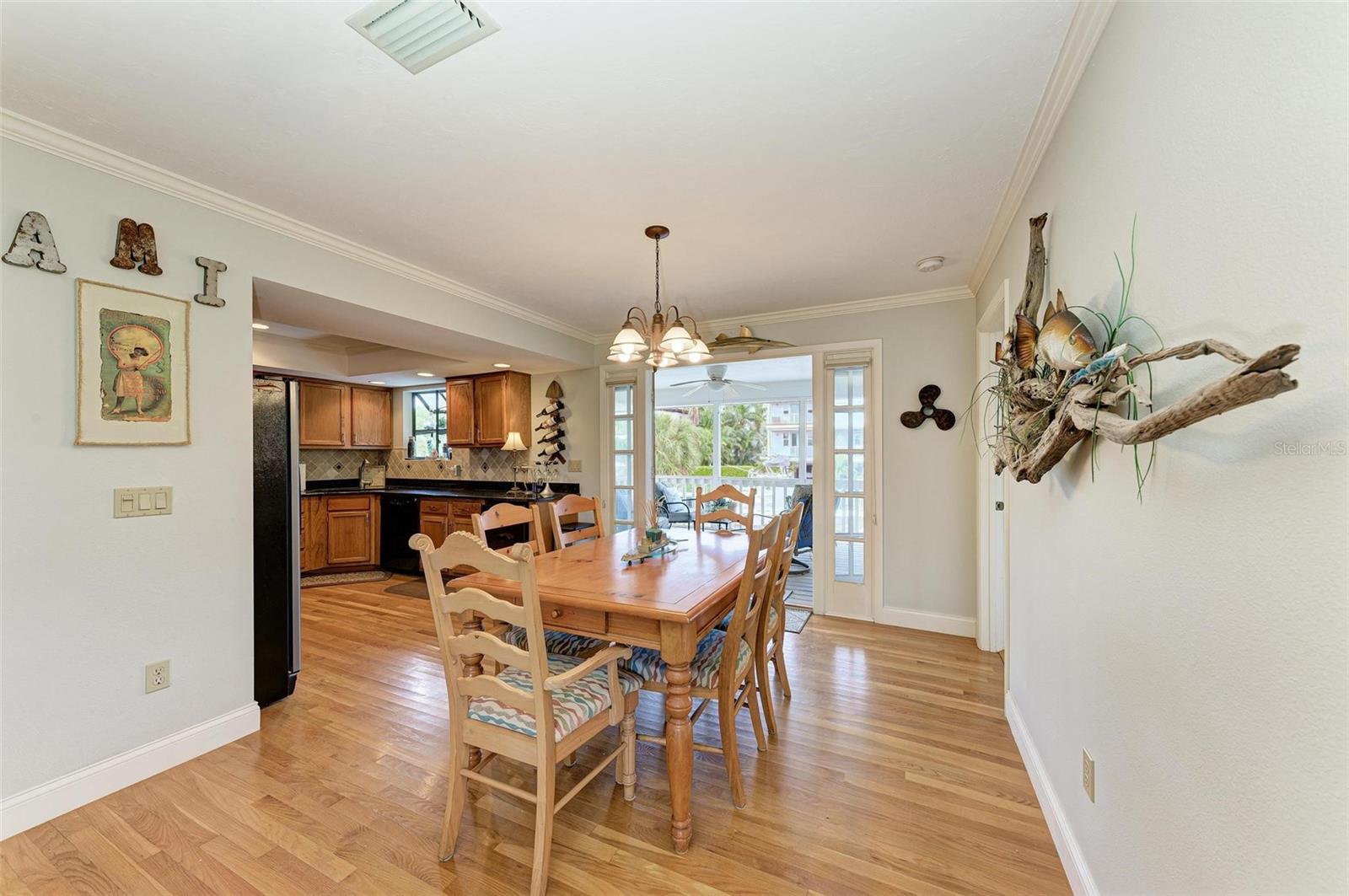 526 LOQUAT DR, ANNA MARIA, FL, 34216