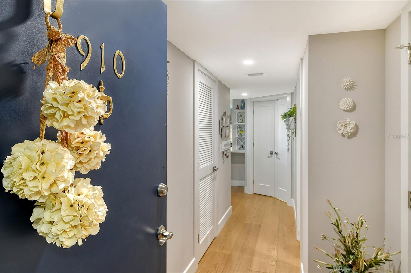 6415 MIDNIGHT PASS RD #910, SARASOTA, FL, 34242