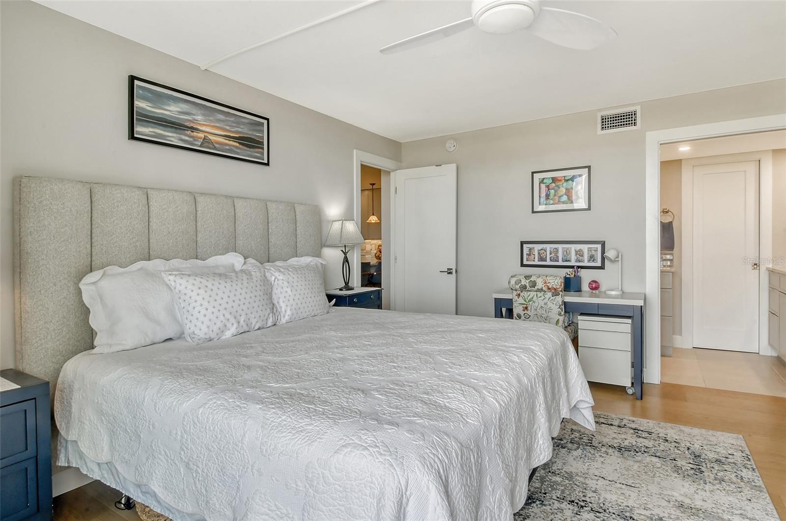 6415 MIDNIGHT PASS RD #910, SARASOTA, FL, 34242