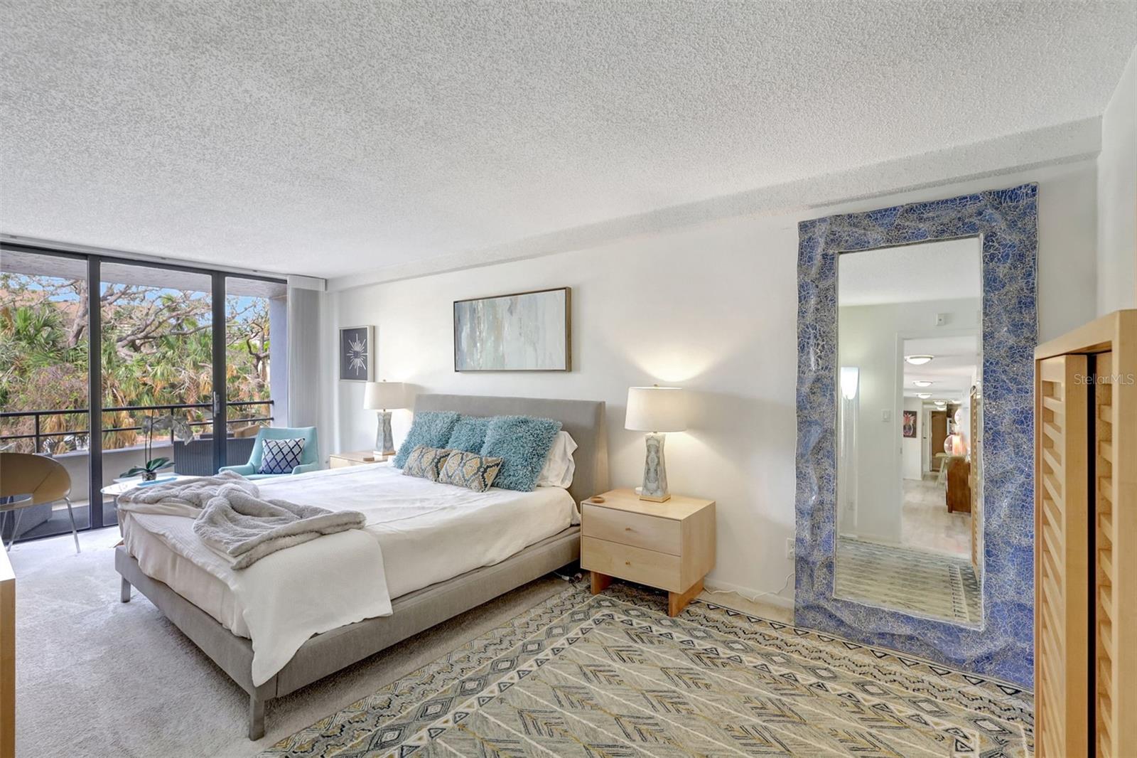6415 MIDNIGHT PASS RD #211, SARASOTA, FL, 34242