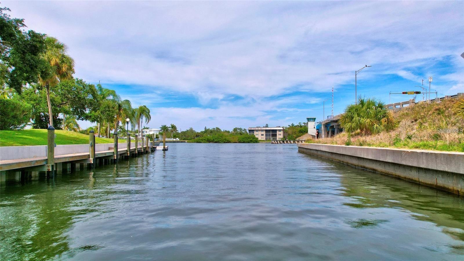6415 MIDNIGHT PASS RD #211, SARASOTA, FL, 34242