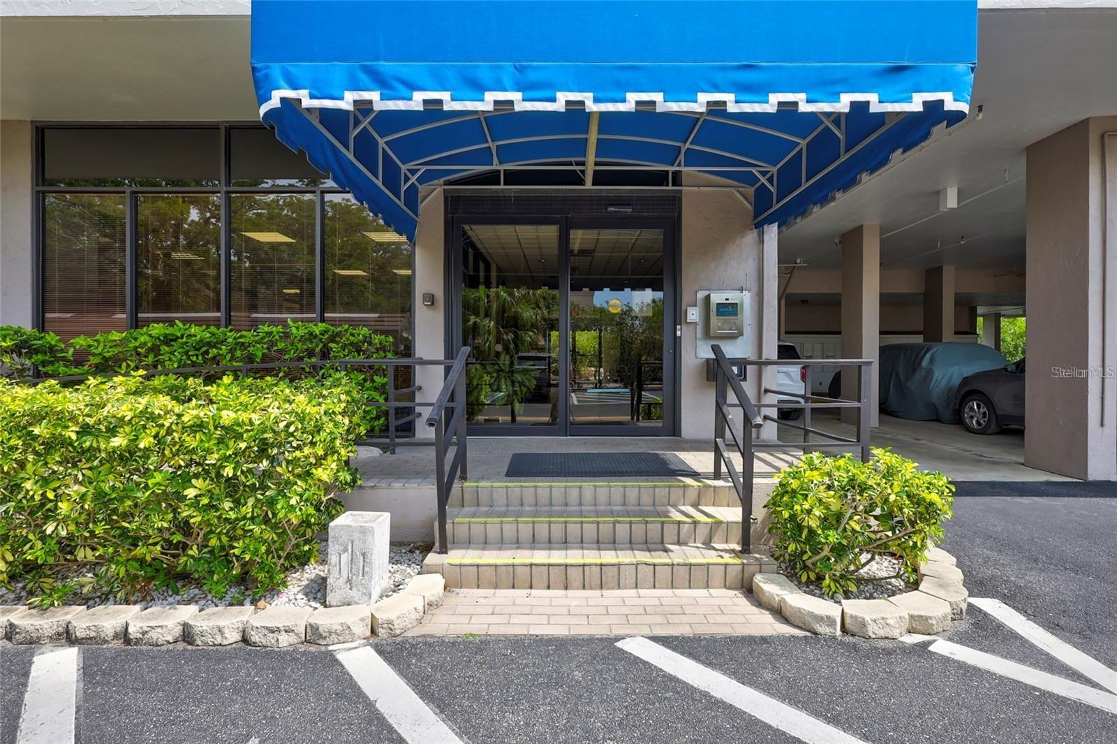 6415 MIDNIGHT PASS RD #211, SARASOTA, FL, 34242
