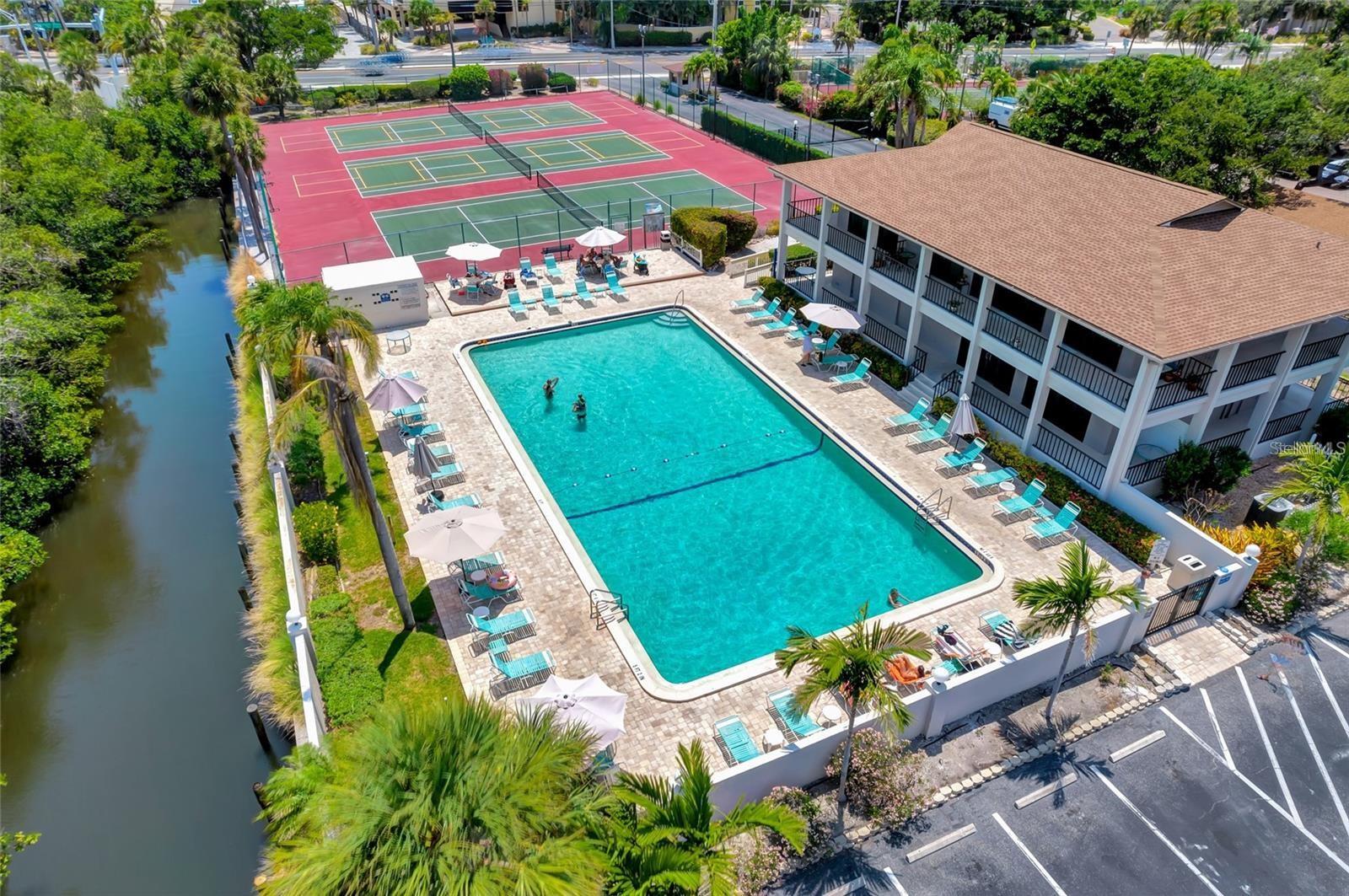 6415 MIDNIGHT PASS RD #211, SARASOTA, FL, 34242
