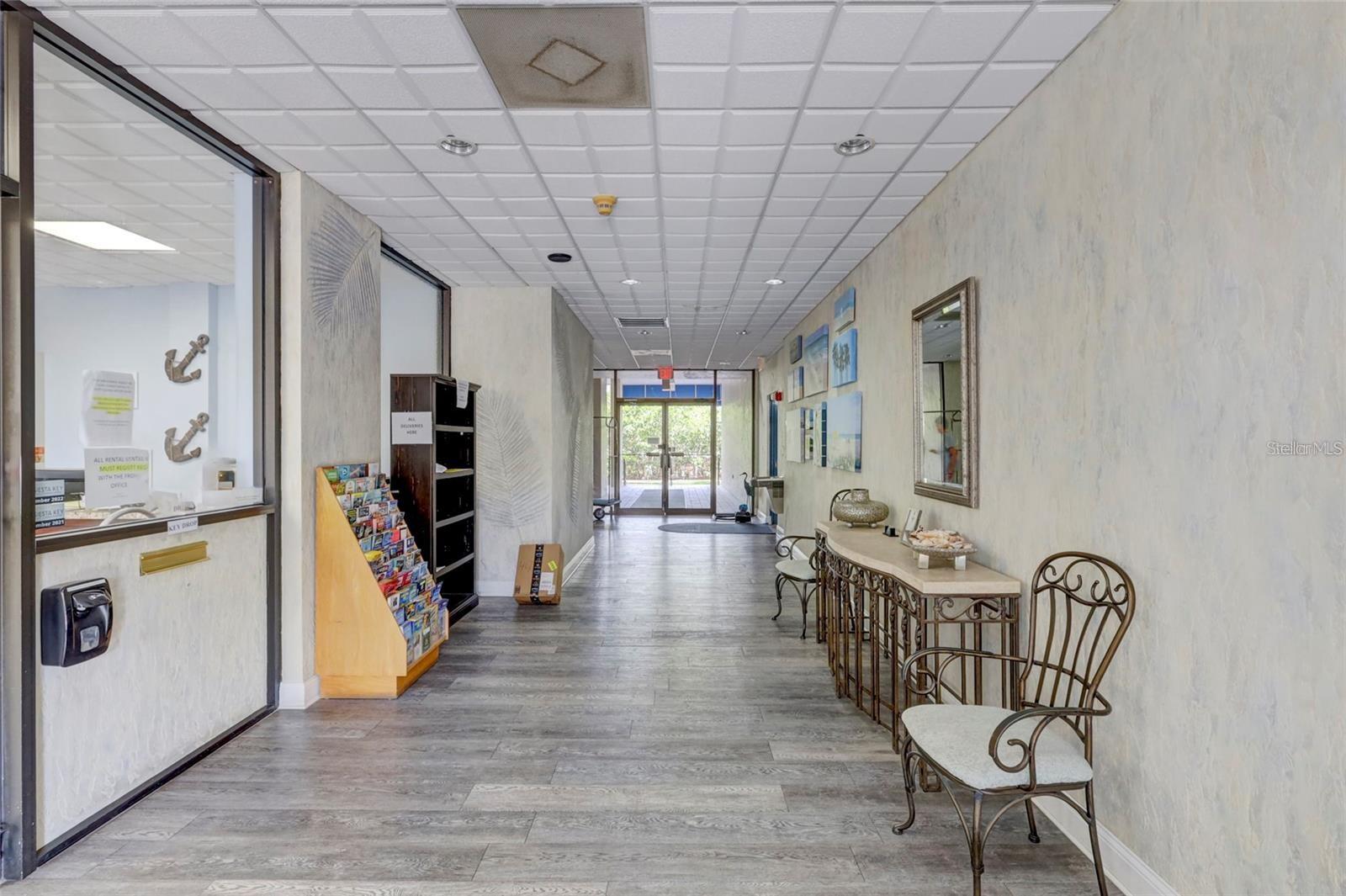 6415 MIDNIGHT PASS RD #211, SARASOTA, FL, 34242