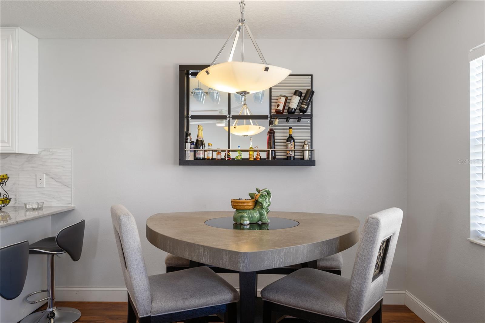 565 CRESTING OAK CIR #87, ORLANDO, FL, 32824