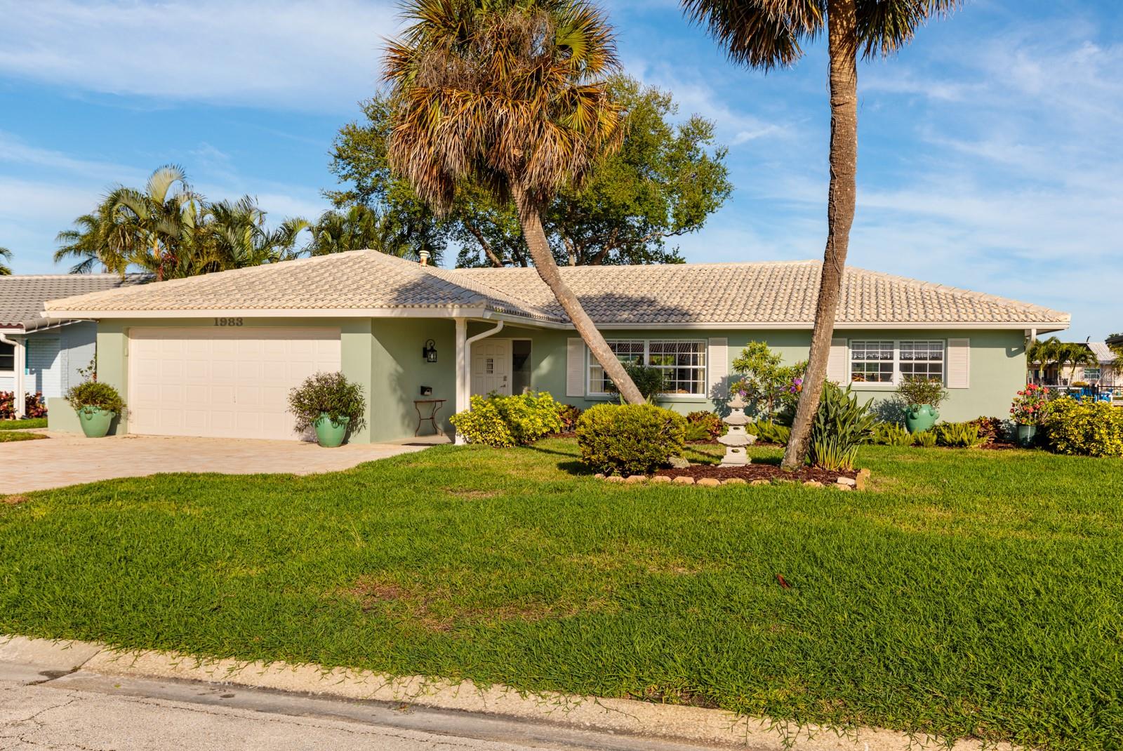 1983 MASSACHUSETTS AVE NE, ST PETERSBURG, FL, 33703