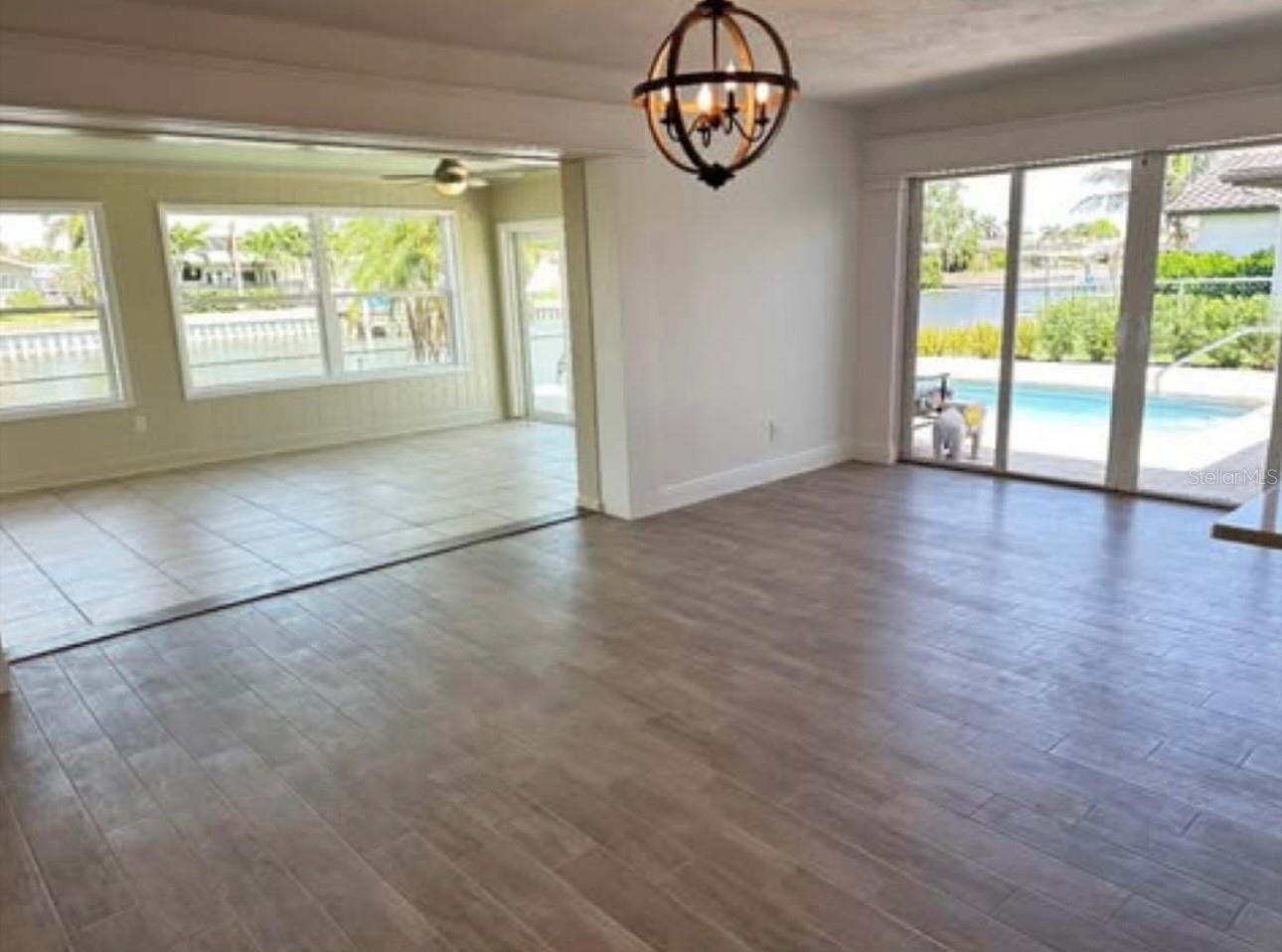 1983 MASSACHUSETTS AVE NE, ST PETERSBURG, FL, 33703