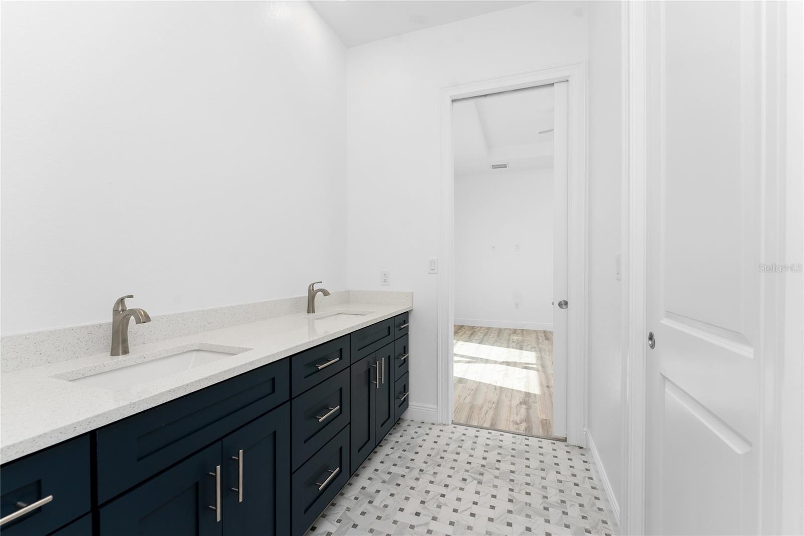 10688 MCALESTER CIR, PORT CHARLOTTE, FL, 33981