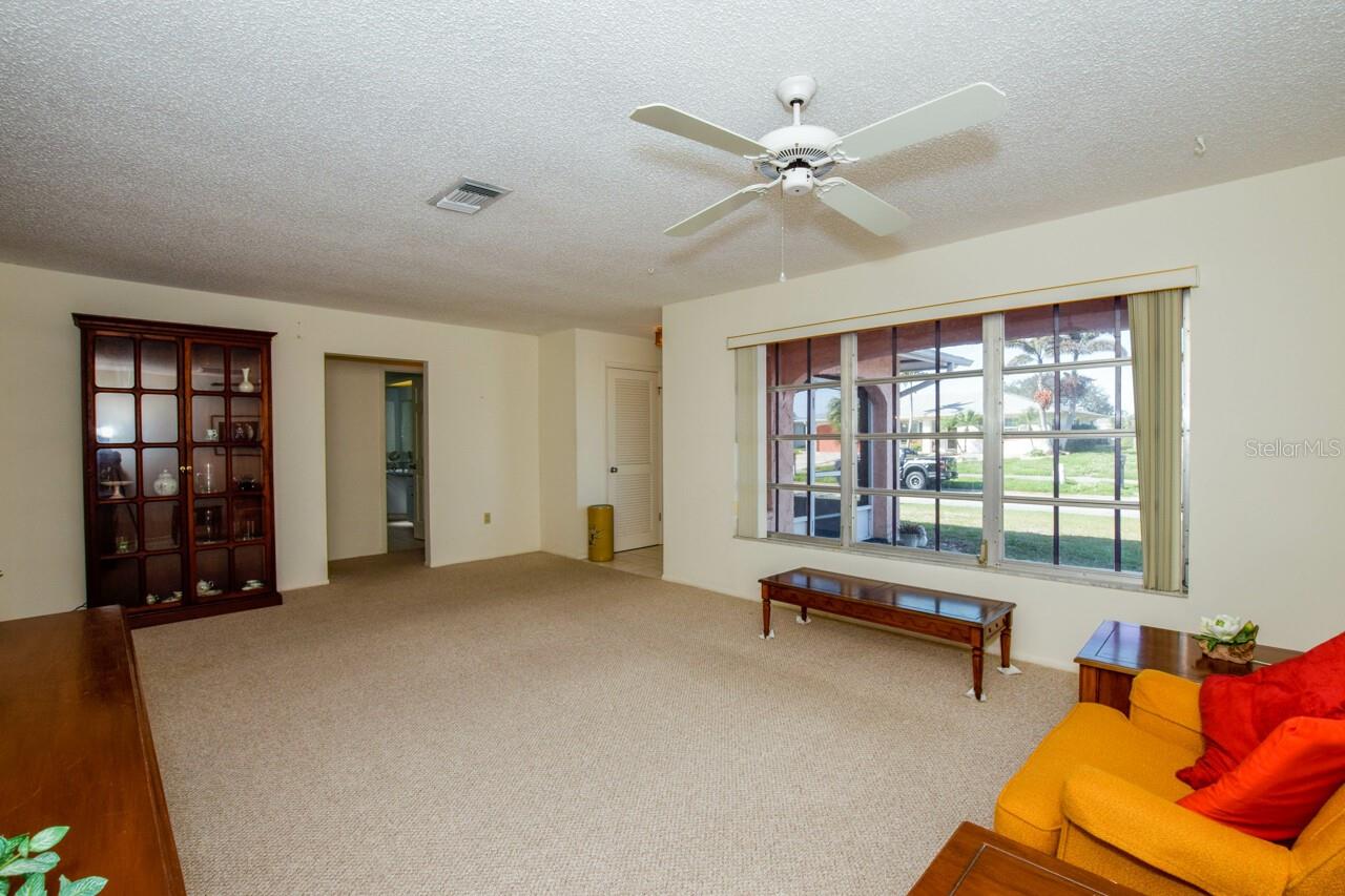 2221 BAL HARBOUR DR, VENICE, FL, 34293