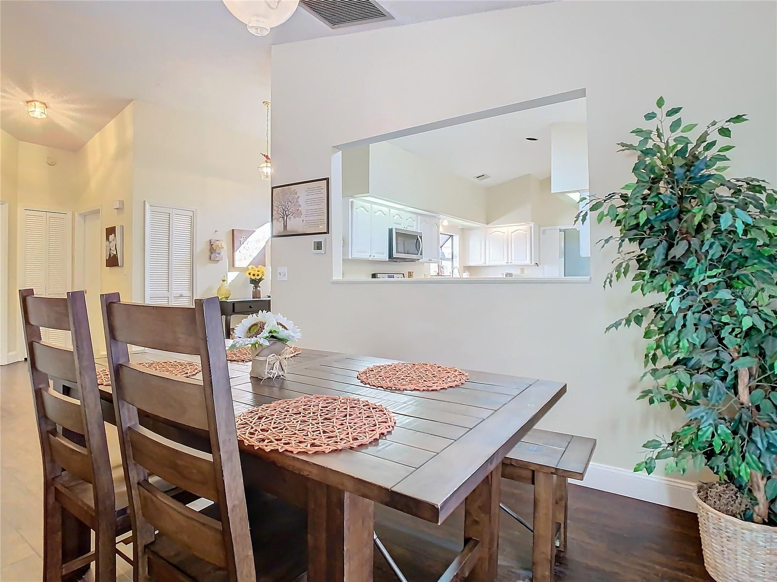 216 SPRINGSIDE RD, LONGWOOD, FL, 32779