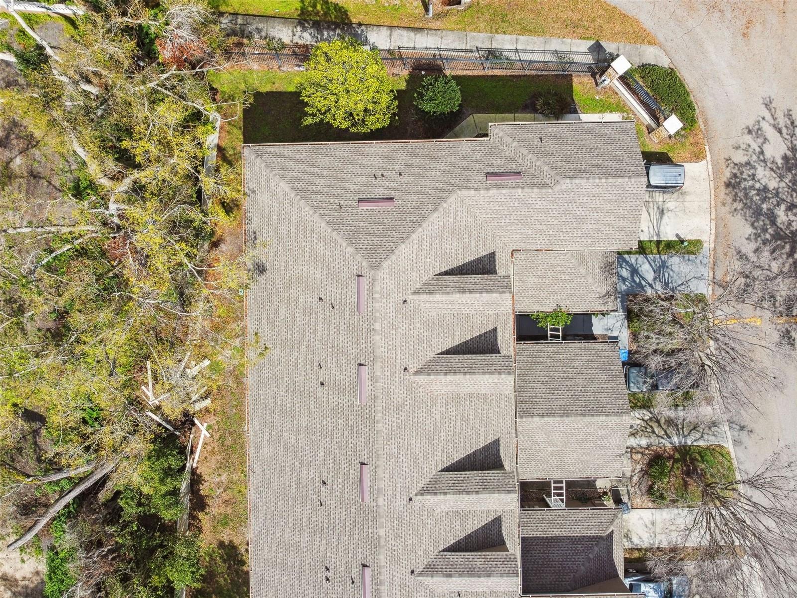 4240 BISMARCK PALM DR, TAMPA, FL, 33610