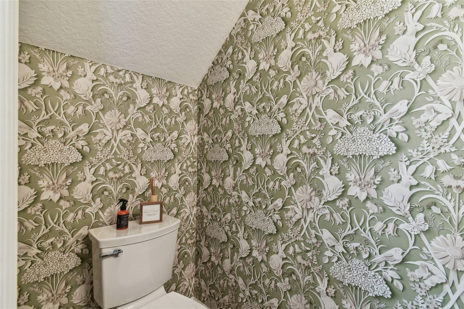 4240 BISMARCK PALM DR, TAMPA, FL, 33610