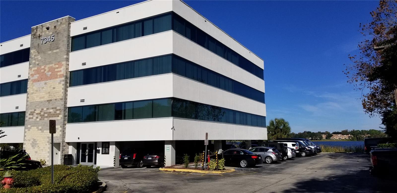 7345 W SAND LAKE RD #215, ORLANDO, FL, 32819