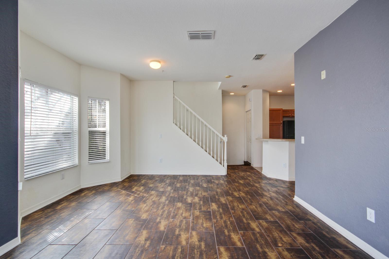 2604 GRAND CENTRAL PKWY #12, ORLANDO, FL, 32839