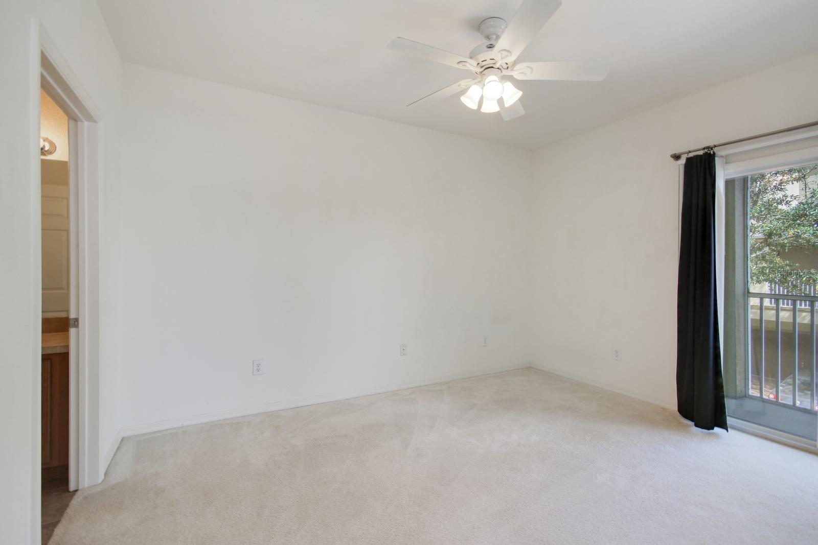 2604 GRAND CENTRAL PKWY #12, ORLANDO, FL, 32839