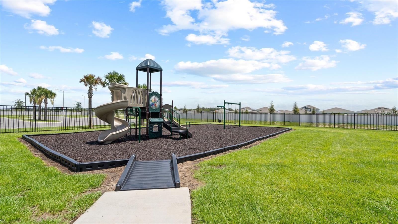 1815 SILVERBELL LOOP, HAINES CITY, FL, 33844