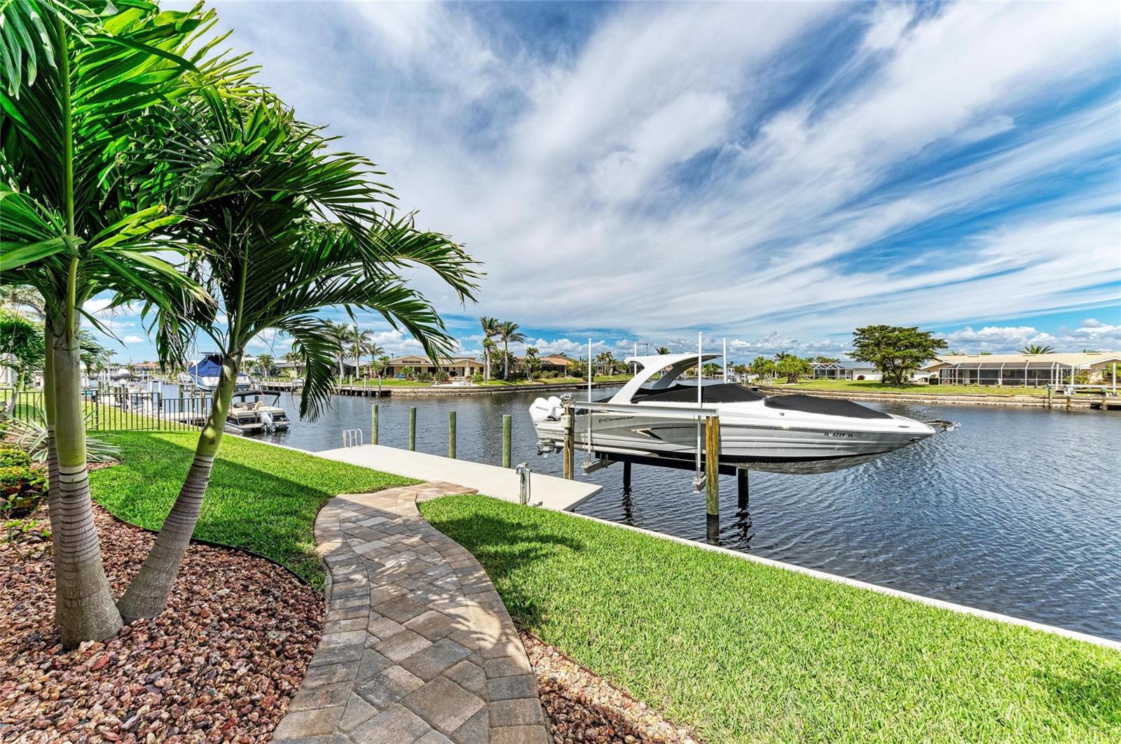 1492 AQUI ESTA DR, PUNTA GORDA, FL, 33950