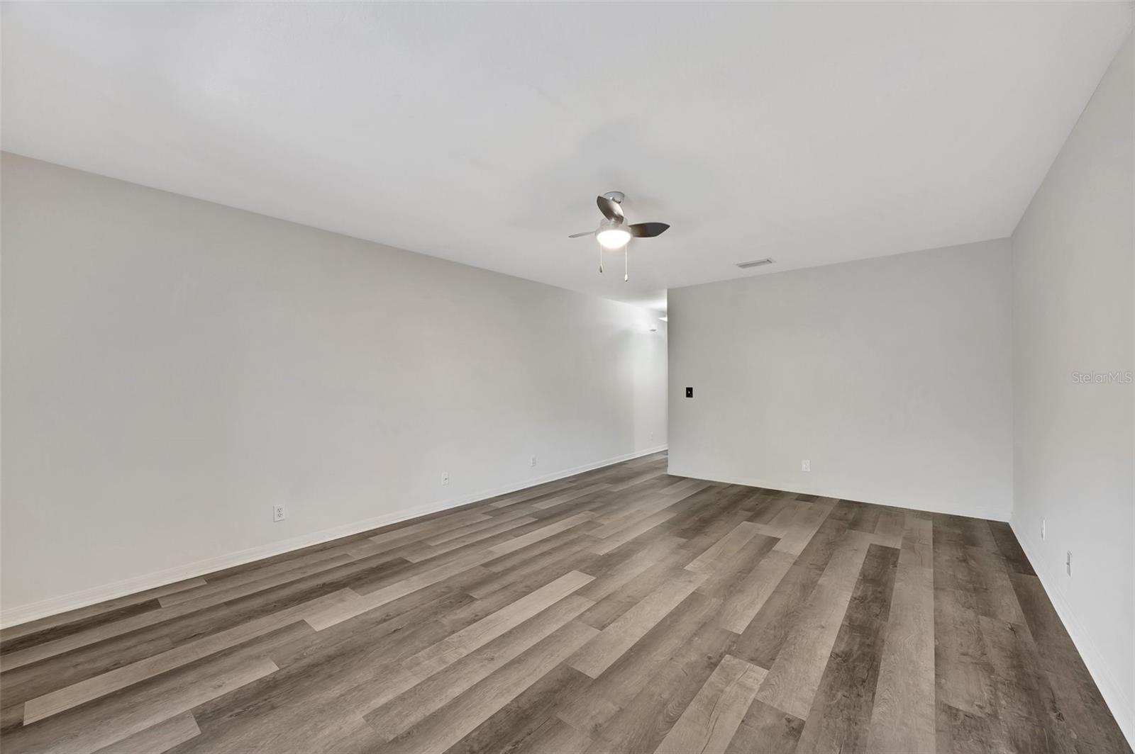 3870 ISLAND WAY, ST PETERSBURG, FL, 33705