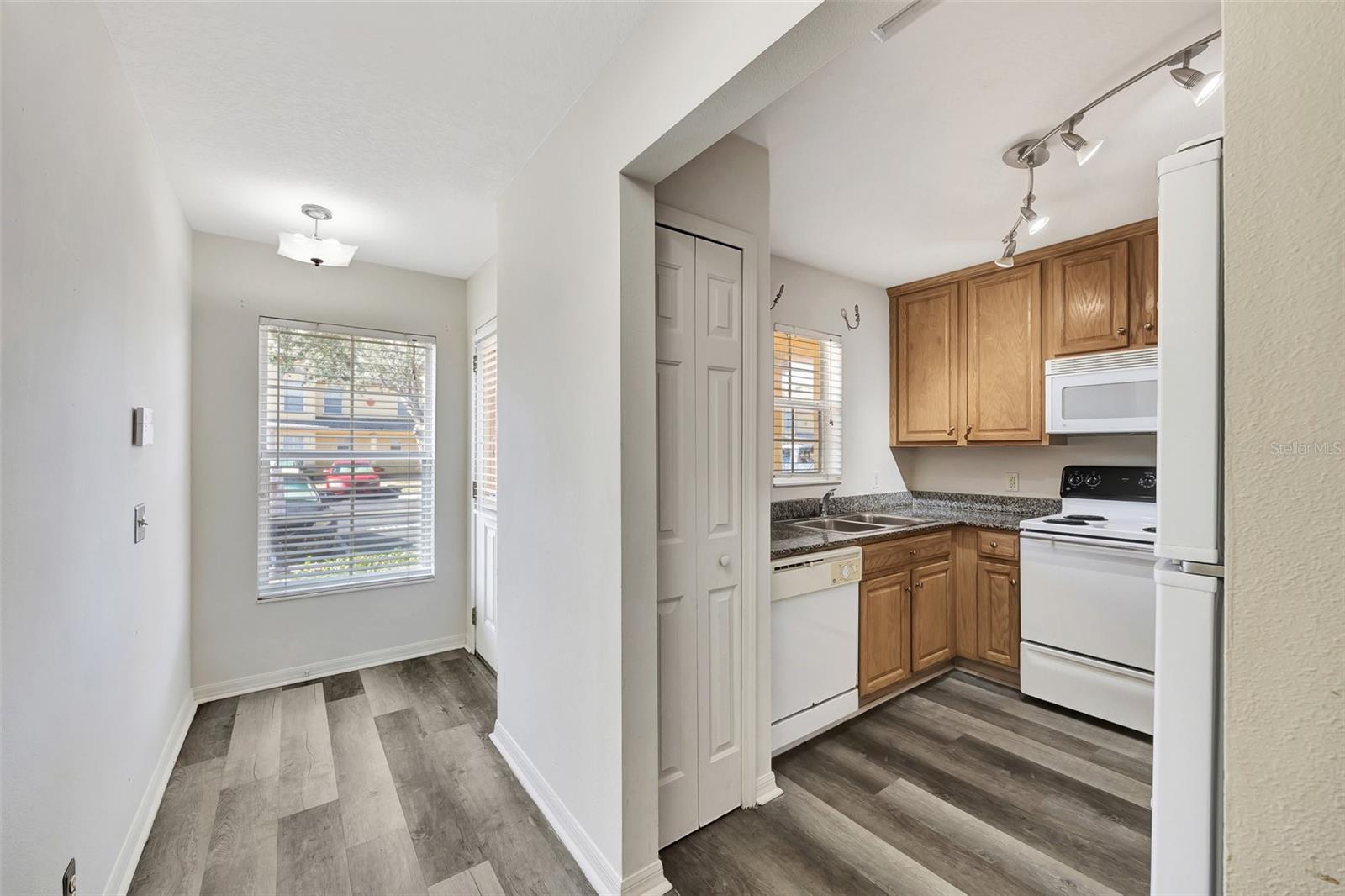 3870 ISLAND WAY, ST PETERSBURG, FL, 33705